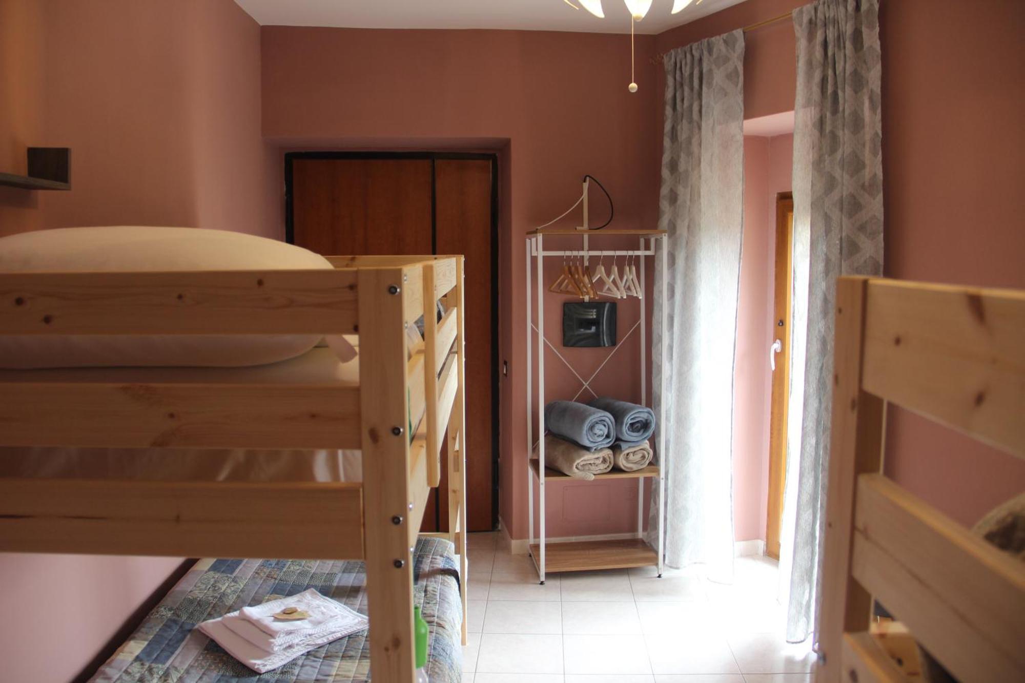 Casa Vacanze Sud E Magia Castelmezzano Exteriör bild